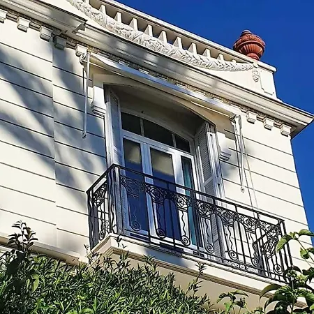 Wunderschoene In Jugendstilvilla Am Hafen Apartamento *
