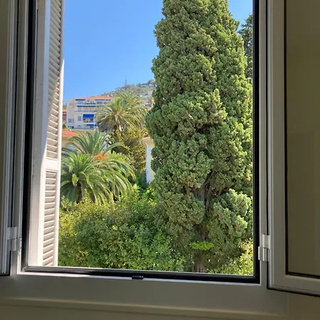 Wunderschoene In Jugendstilvilla Am Hafen Apartamento