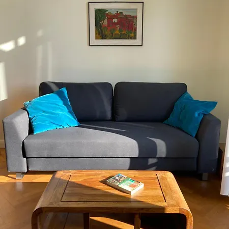 Wunderschoene In Jugendstilvilla Am Hafen * نيس