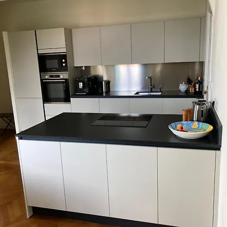 Wunderschoene In Jugendstilvilla Am Hafen شقة نيس