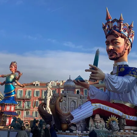 Wunderschoene In Jugendstilvilla Am Hafen شقة