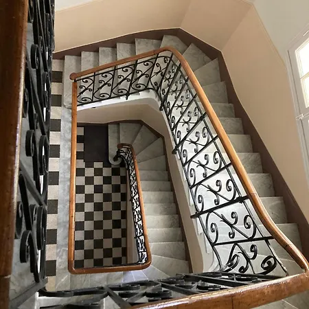 Wunderschoene In Jugendstilvilla Am Hafen شقة نيس