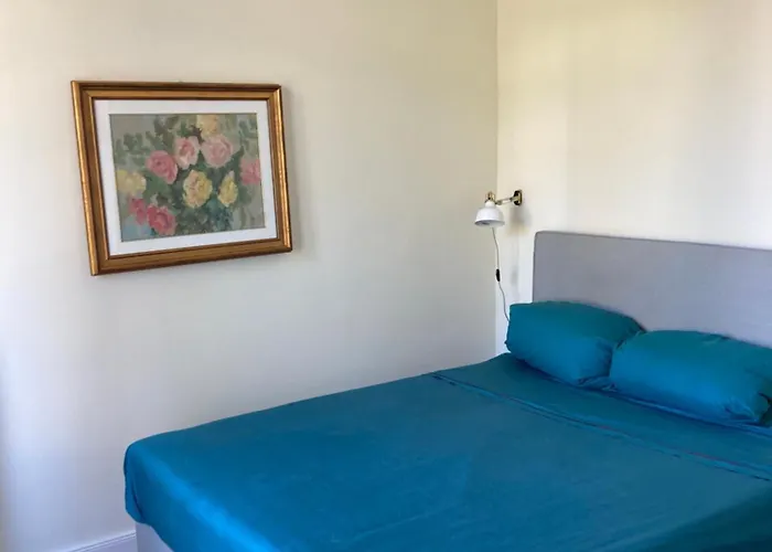 Apartment Wunderschoene In Jugendstilvilla Am Hafen Nice
